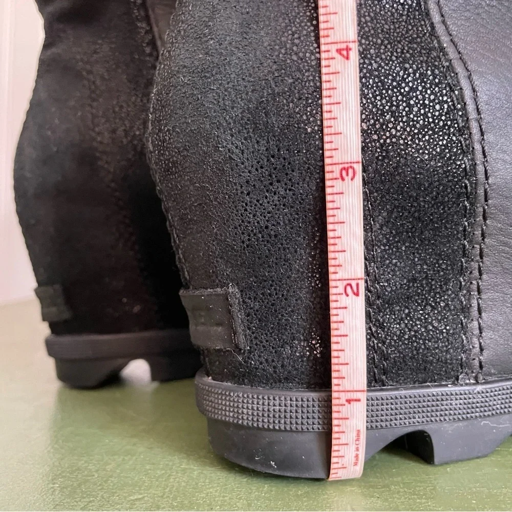 Sorel JOAN OF ARCTIC 11 Waterproof Fleece Lined Boots in Black Leather & Suede